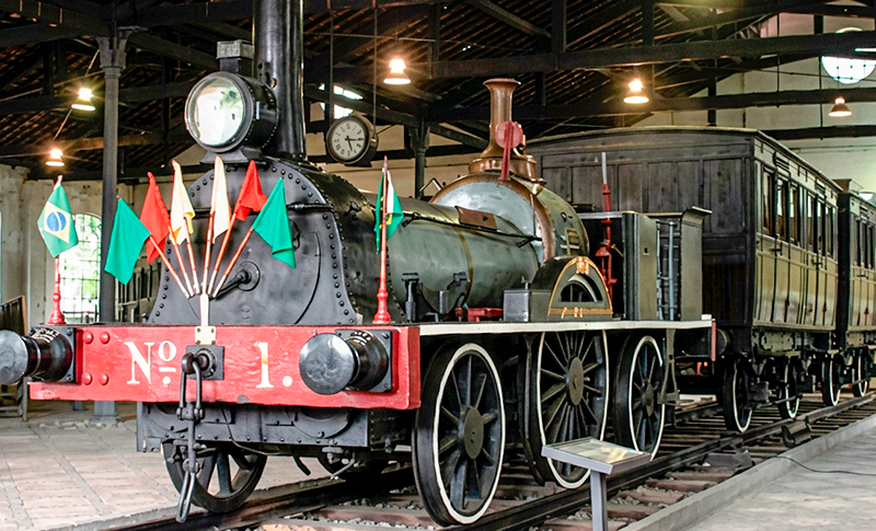 História das Ferrovias no Brasil: da primeira locomotiva até hoje (1854-2025) | Rumo